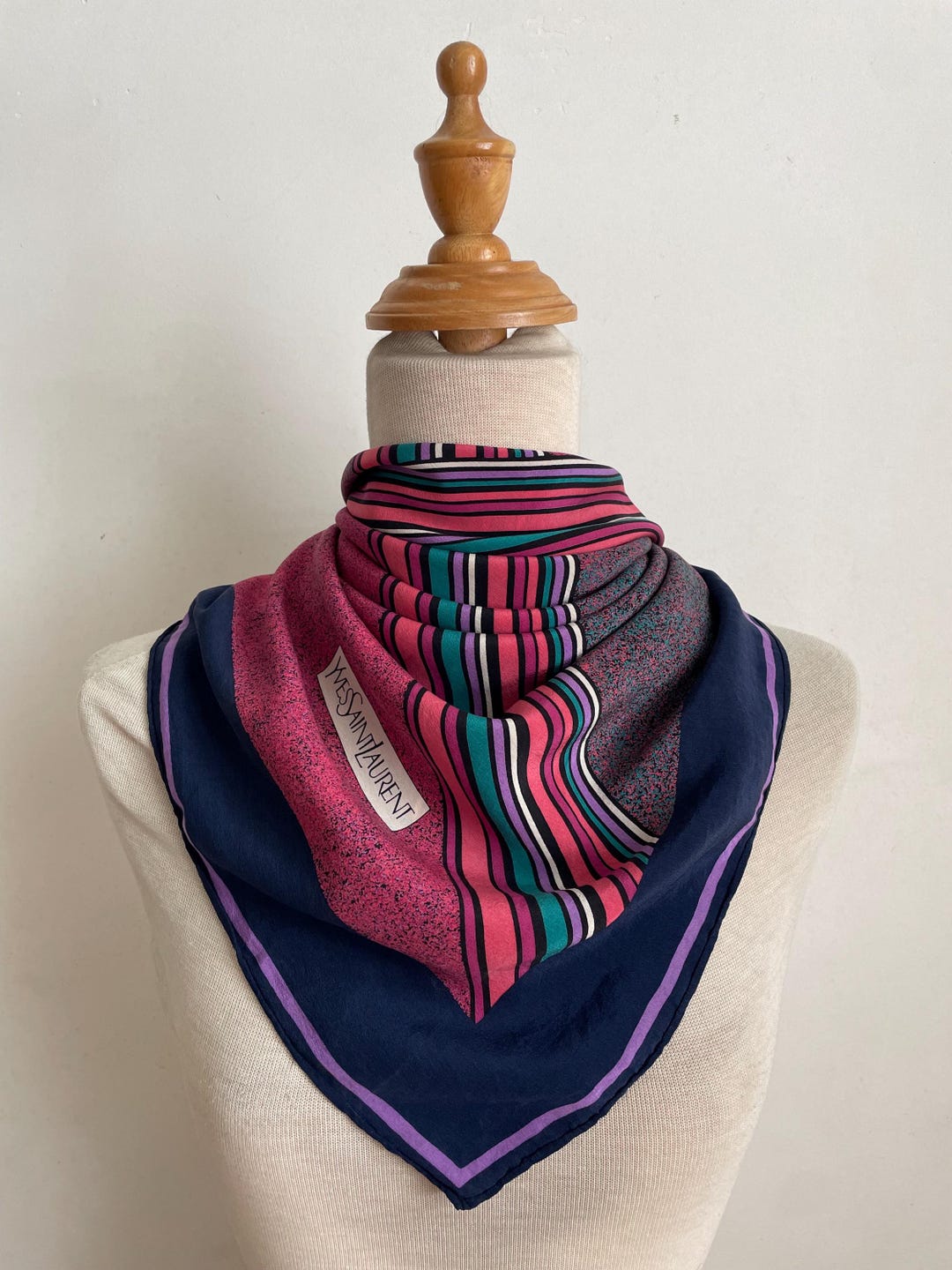 ヴィンテージ イヴ・サンローラン シルクスカーフ マルチカラー 斜め