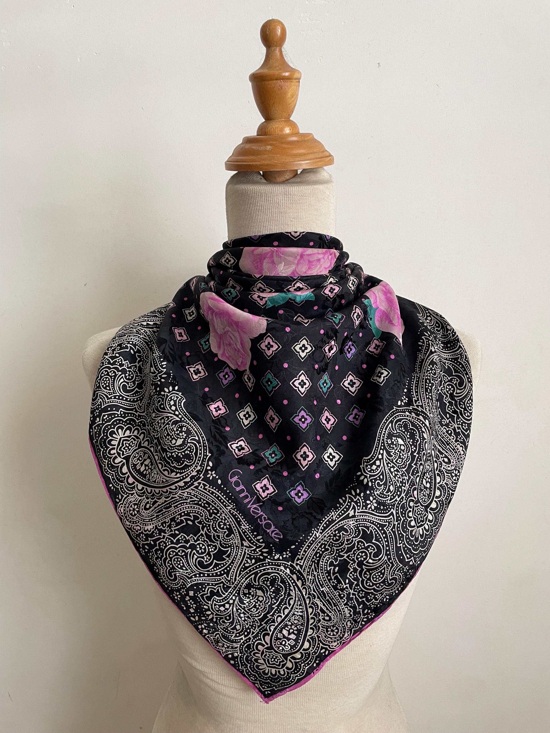 Gianni versace silk scarf - Etsy 日本