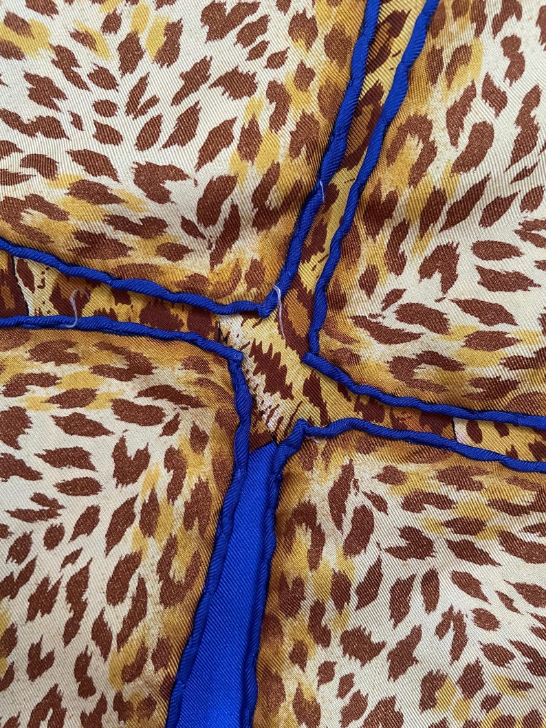 Handrolled hem Scarf