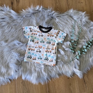 T-shirt size 68