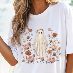 Halloween Bride Shirt, Comfort Colors Ghost Bride Tee, Spooky Bridal Shower Gift, Ghostcore Bach Party, Fall Autumn Wedding Sweatshirt