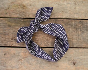 navy and cream chevron headscarf /  tie up headband / adjustable / summer fall fashion / knotted headband / valentine gift