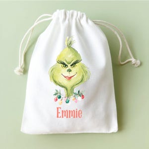 Drawstring Gift Bag Christmas Holiday Storage Container Personalized Name Pouch Reusable Cotton Fabric Party Favor Bags Classroom Kids Treat Holder Festive White Material Premium Quality Construction Teacher Gift Idea Holiday Celebration