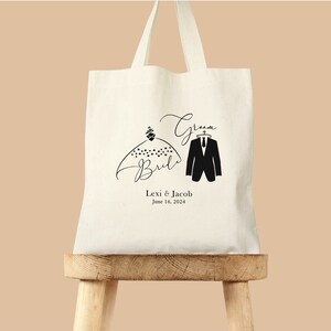 bride and groom tote bag, wedding welcome tote bag, guest favor bag, wedding tote bag, custom bride tote, name tote, gift for bride