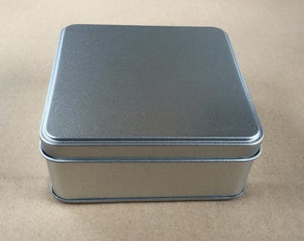 Silver Metal Playing Card Box: Poker Deck Storage Tin (250ml)