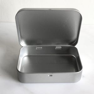 Caixa de cartas de baralho, caixa de cartas de pôquer, latas retangulares de metal, latas articuladas em branco, caixa de lata de 150 ml colorida prata, caixa organizadora