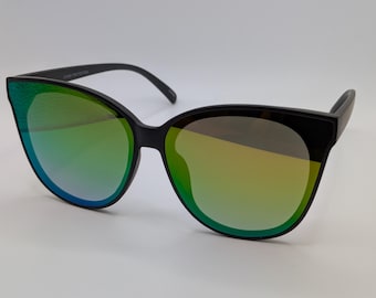 Gafas de sol estilo ojo de gato de gran tamaño y estilo