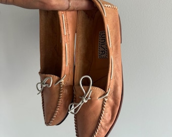 Mocassins plats vintage Unisa en cuir, surpiqûres, pointure 8,5 AA, Brésil