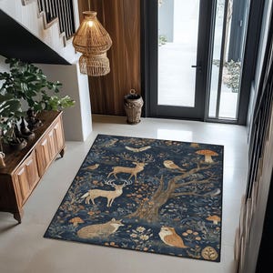 Tappeto con animali della foresta oscura: arredamento Cottagecore in stile bosco incantato immagine 4