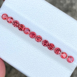 Lotto di 12 granati naturali, gemme sfaccettate rotonde di dimensioni calibrate, granato africano per la creazione di gioielli, pietre sciolte, piccole gemme da 3 mm, 1,55 ct