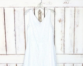 Vintage 90s white cotton eyelet lace sleeveless summer dress/knee length lace sundress/12