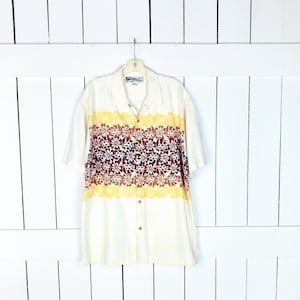 90&#39;s vintage ONeill Hawaiian button down short sleeve shirt/Hawaiian floral surfer shirt/large