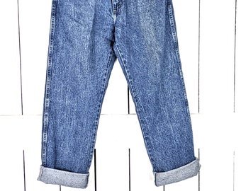 Wrangler  regular fit high waisted straight leg blue denim jeans
