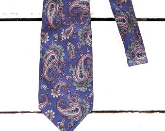 Vintage Bay Club blue paisley floral silk neck tie