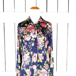 Vintage 70s blue pink floral silky lightweight long sleeve polka dot blouse