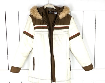 Chaqueta de esquí y snowboard vintage de nailon con capucha de piel de color marrón marfil para mujer de Sears