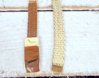 Vintage gold metal snake style 70s statement belt/stretchy/elastic gold metal belt/disco belt