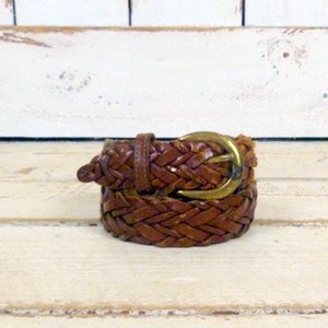 Woven vintage brown leather belt