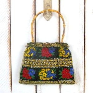 Vintage embroidered floral tapestry handbag