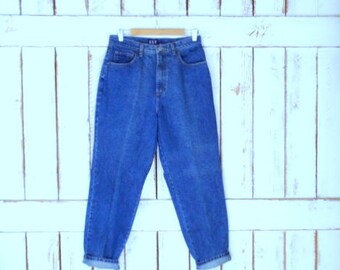 Vintage GAP high waisted tapered leg dark blue denim vintage jeans/classic fit Gap jeans/29 x 28