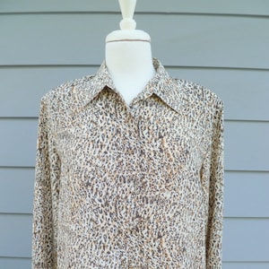 Vintage cheetah print long sleeve blouse/petite large
