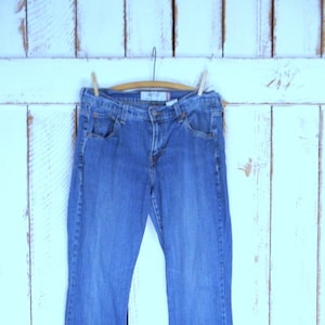 Vintage 515 boot cut blue Levis denim jeans/light faded blue jeans/Levi Strauss jeans/10 long/waist 32&quot;