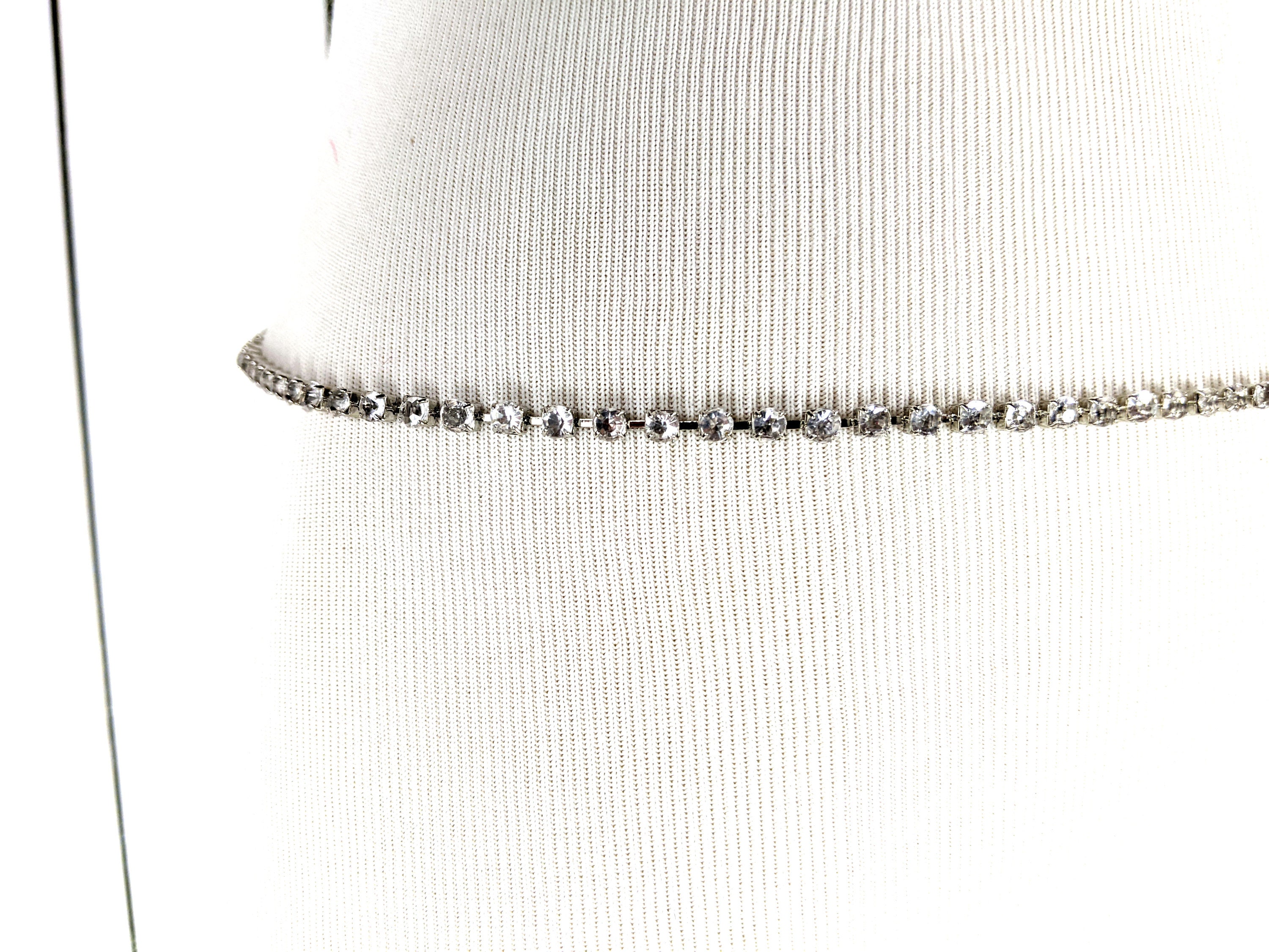 Lightweight Silver Metal Rhinestone Hip Chain Belt - Etsy display picture 2
