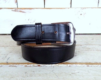 Cinturón de cuero desgastado negro grueso de los años 90 de Duty Man