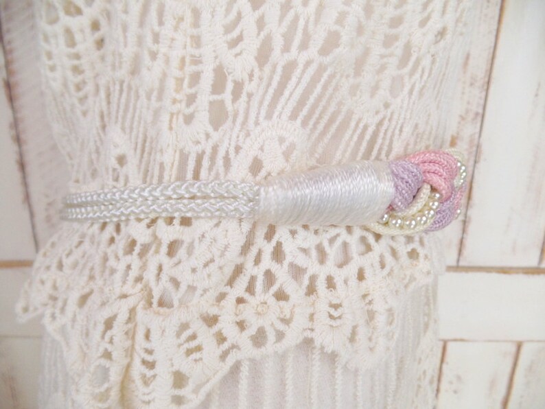 70s vintage white/pink/lavender braided pearl beaded rope belt/beaded woven chord statement belt image 3