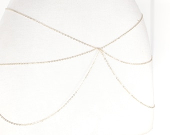 Cinturón de cadena fino y ligero de metal dorado