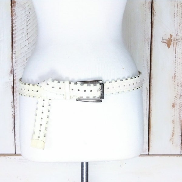 White/ivory distressed faux leather cut out belt/90s vintage white razor cut belt/xl