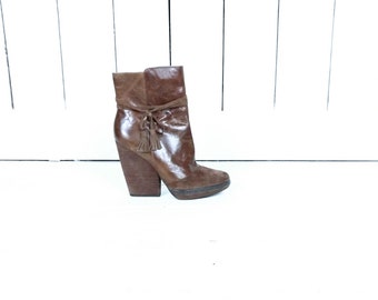 Brown suede leather chunky heel ankle boot/western suede leather booties/9 M