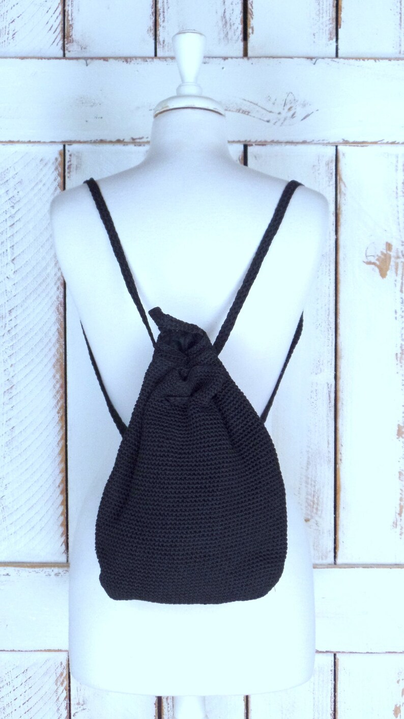 Vintage black crochet knit mini backpackblack woven rusackdrawstring sports pack80s90s mini back pack