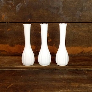 Vintage white milk glass flower vases/milk glass bud vases/set of 3