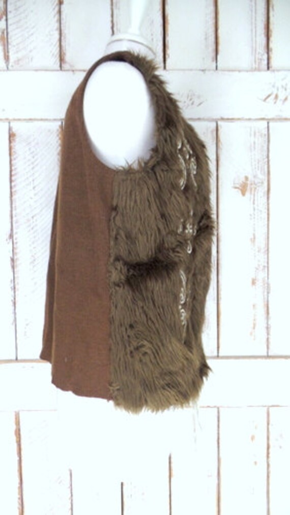 90s vintage brown faux fur embroidered knit boho/… - image 4