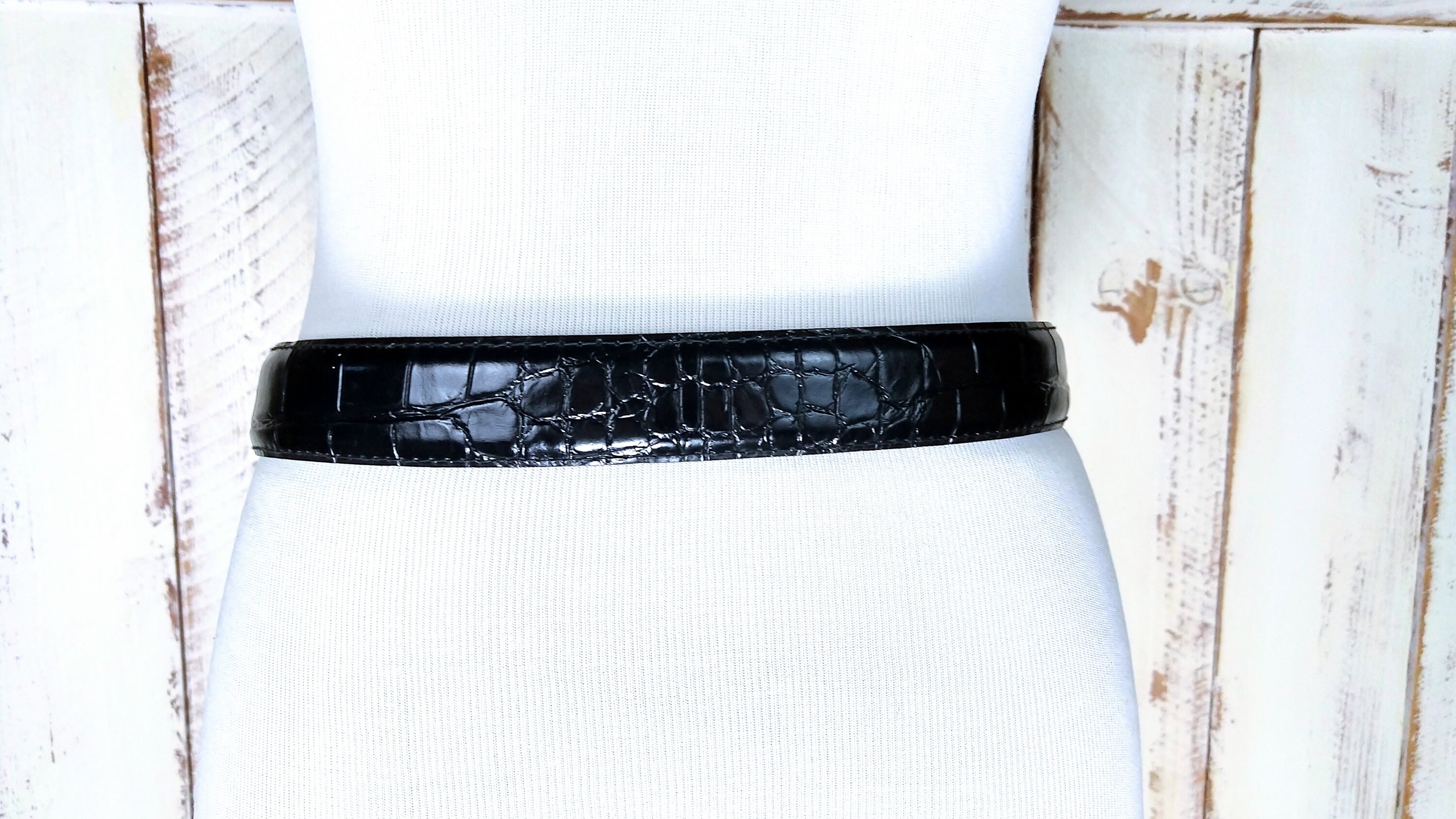 Vintage Black Croc/reptile Embossed Patent Leather Metal 