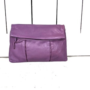 Vintage purple leather clutch hand bag purse
