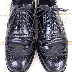 Mens black leather oxfords/vintage leather wing tips/black leather shoes/12 D
