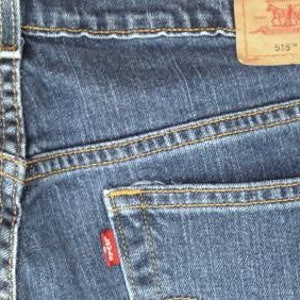 Vintage Levis 515 boot cut denim jeans/dark wash boot leg jeans/faded/low rise/6 mis