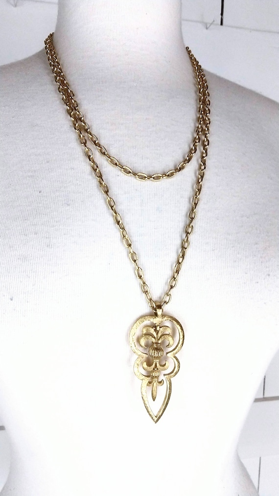 Vintage Trifari gold double chain pendant necklace - image 4