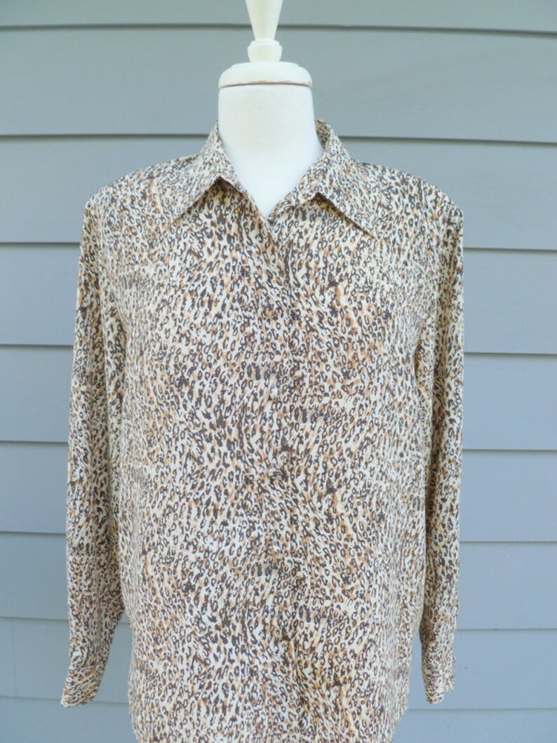 Vintage cheetah print long sleeve blouse/petite large image 1
