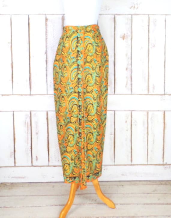 26 Length Hippie Curvy- 1980/'s Vintage Denim Batik Appliqu\u00e9 Skirt with Tie Belt Elastic Waist from 22 to 44 Ethnic Bohemian