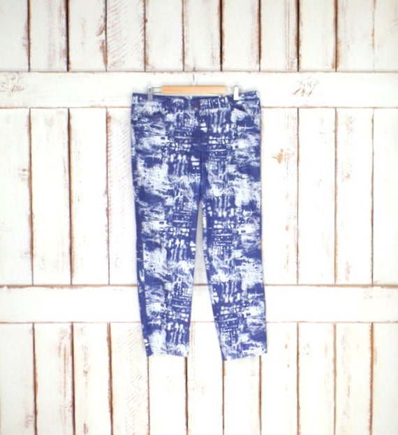 90s vintage blue/white abstract pants/graphic prin