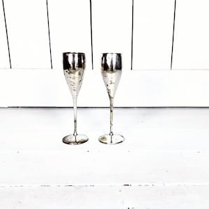 Vintage silver plated metal distressed goblet chalice cup/tarnished silver wine glasses/toasting glass/set of 2