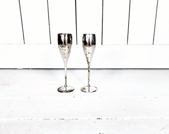 Vintage silver plated metal distressed goblet chalice cup/tarnished silver wine glasses/toasting glass/set of 2