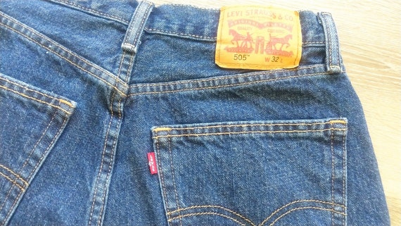 Levis 505 high waist cut off denim shorts/raw hem… - image 4