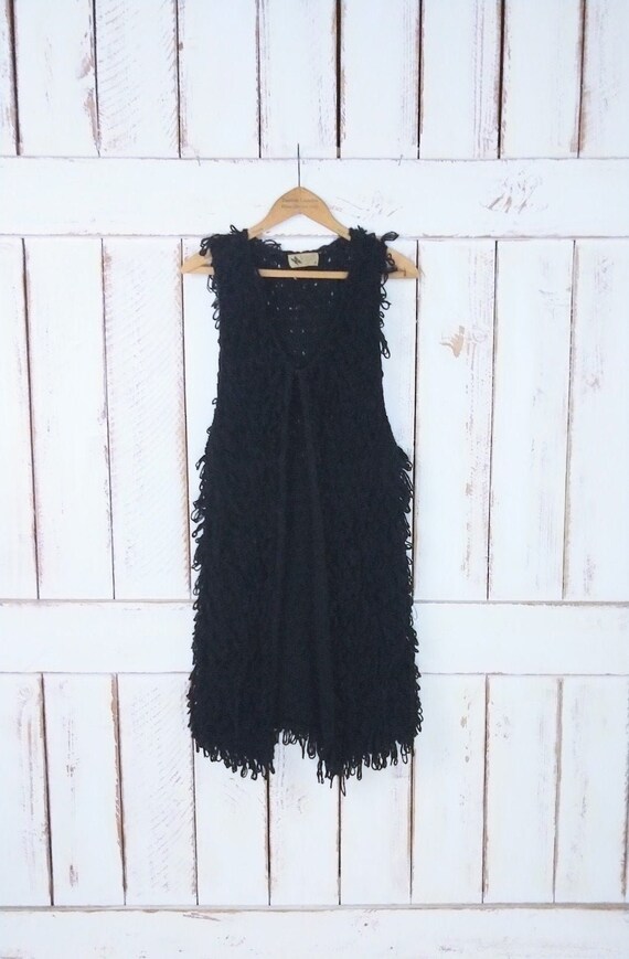 90s chunky black knit sweater vest/long vintage sh