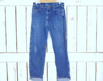 Wrangler high waisted straight leg blue denim vintage jeans/regular fit high waist jeans/33 x 34