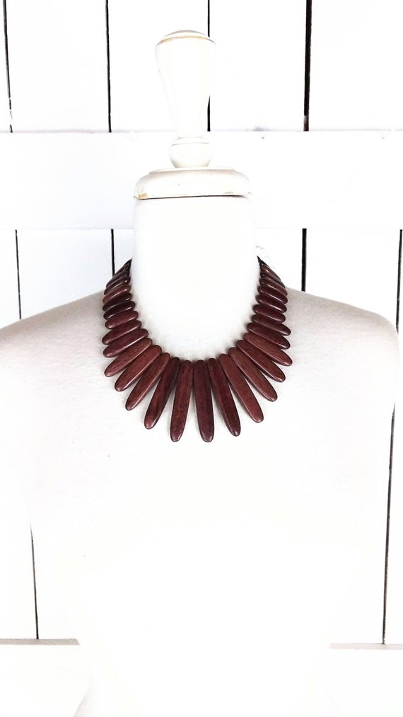 Chunky wood bead tribal choker necklace
