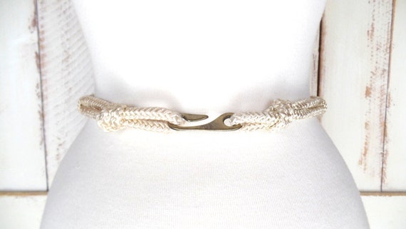 80s Vintage Tan/green Braided Rope Metal Medallion Belt - Etsy display picture 2